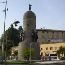28 Soprintendenza Beni Culturali U.O. Monumenti medioevali e Moderni - Monumento ai Caduti della Guardia di Finanza - Roma (opere in bronzo)